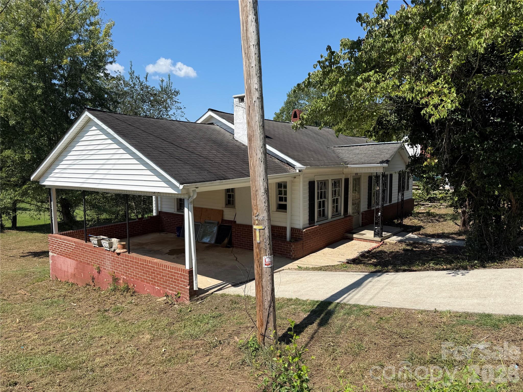 1650 Berkley Street Property Photo 13