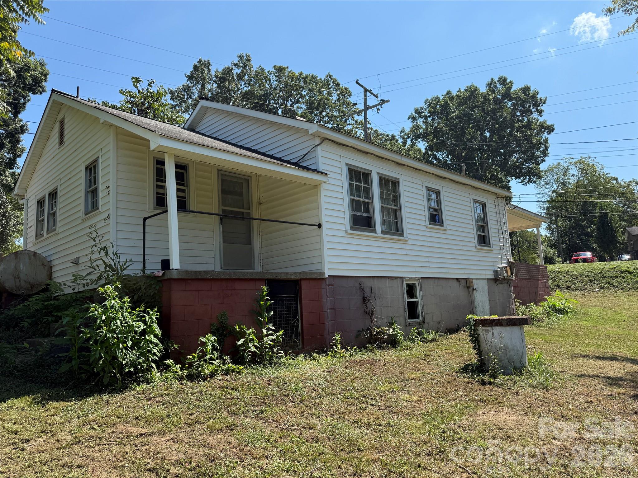 1650 Berkley Street Property Photo 14