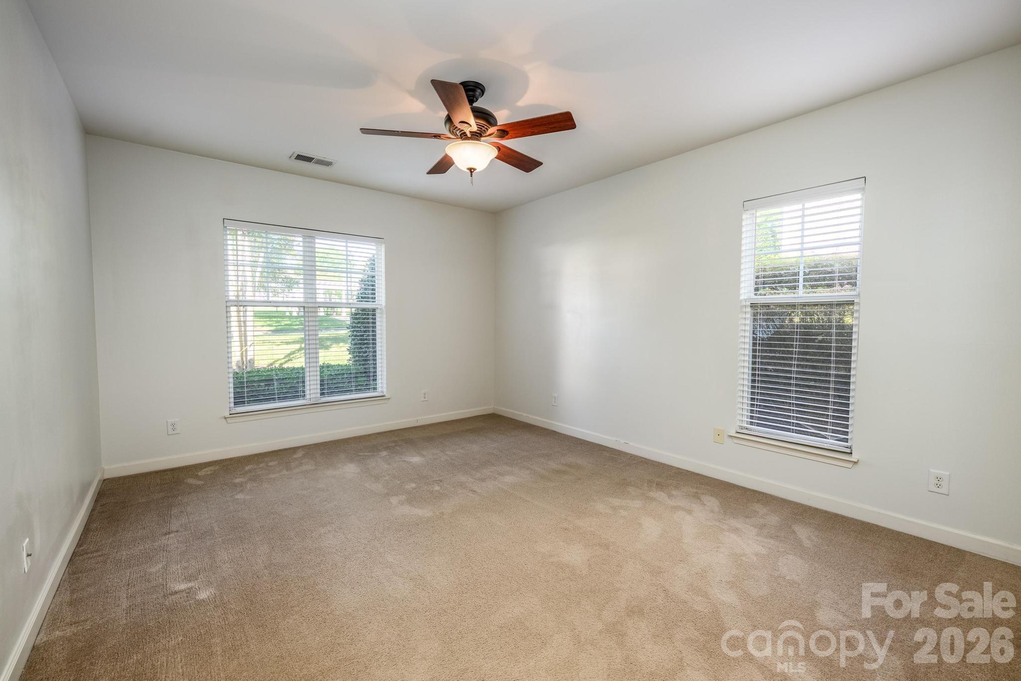 16638 Amberside Road Property Photo 17