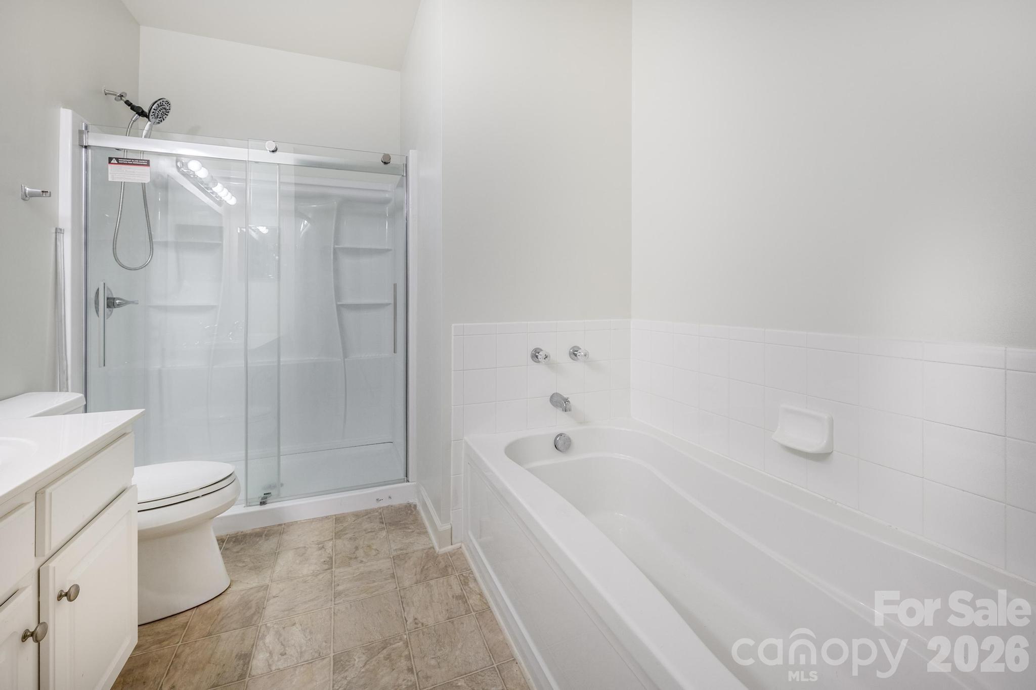 16638 Amberside Road Property Photo 19