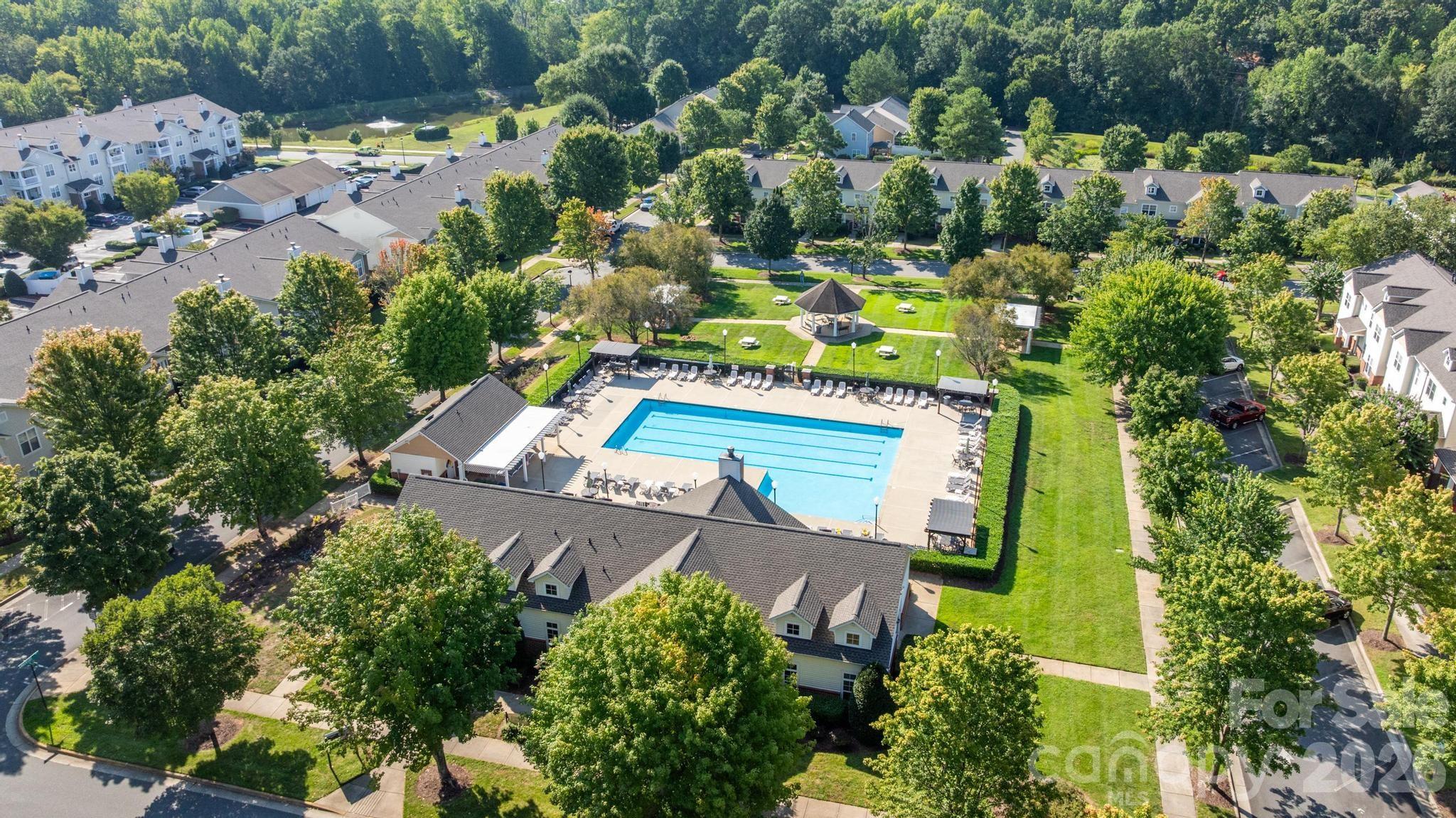 16638 Amberside Road Property Photo 38