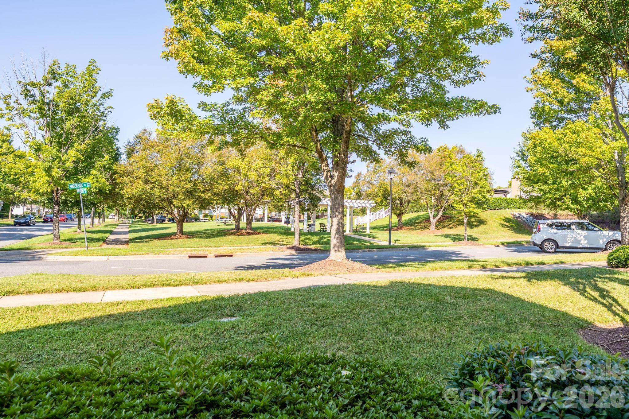 16638 Amberside Road Property Photo 43