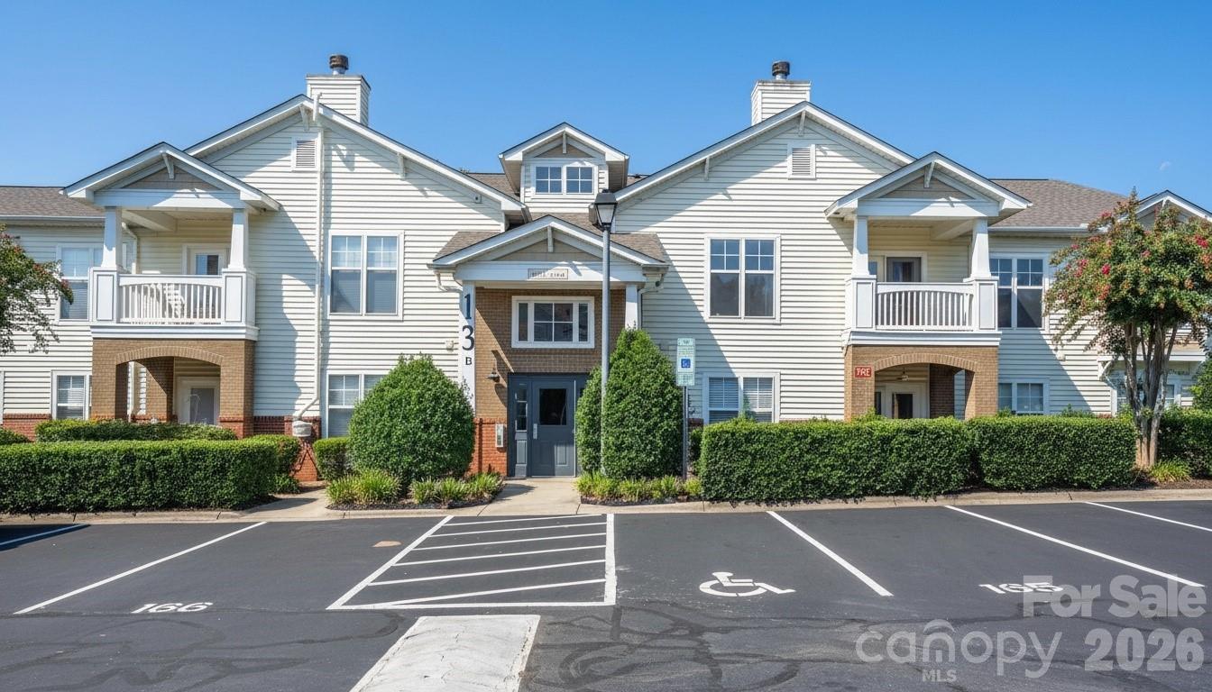 16638 Amberside Road Property Photo 44