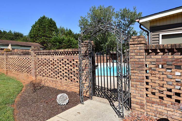 2525 Teague Street Property Photo 22