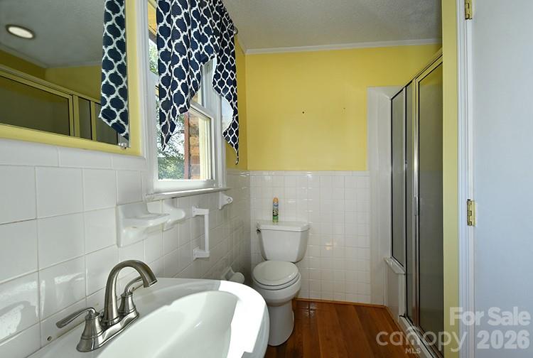 2525 Teague Street Property Photo 27