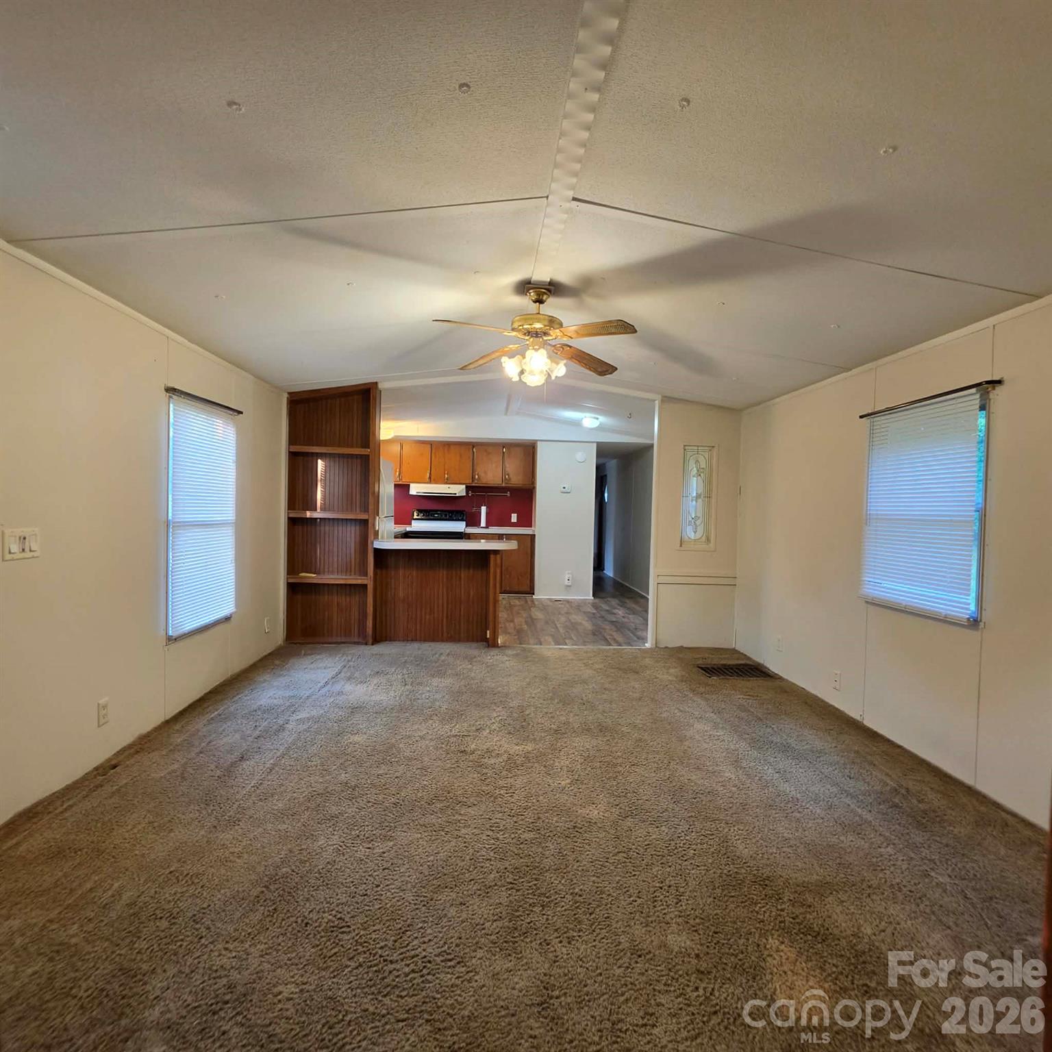 902 Barry Oak Road Property Photo 5
