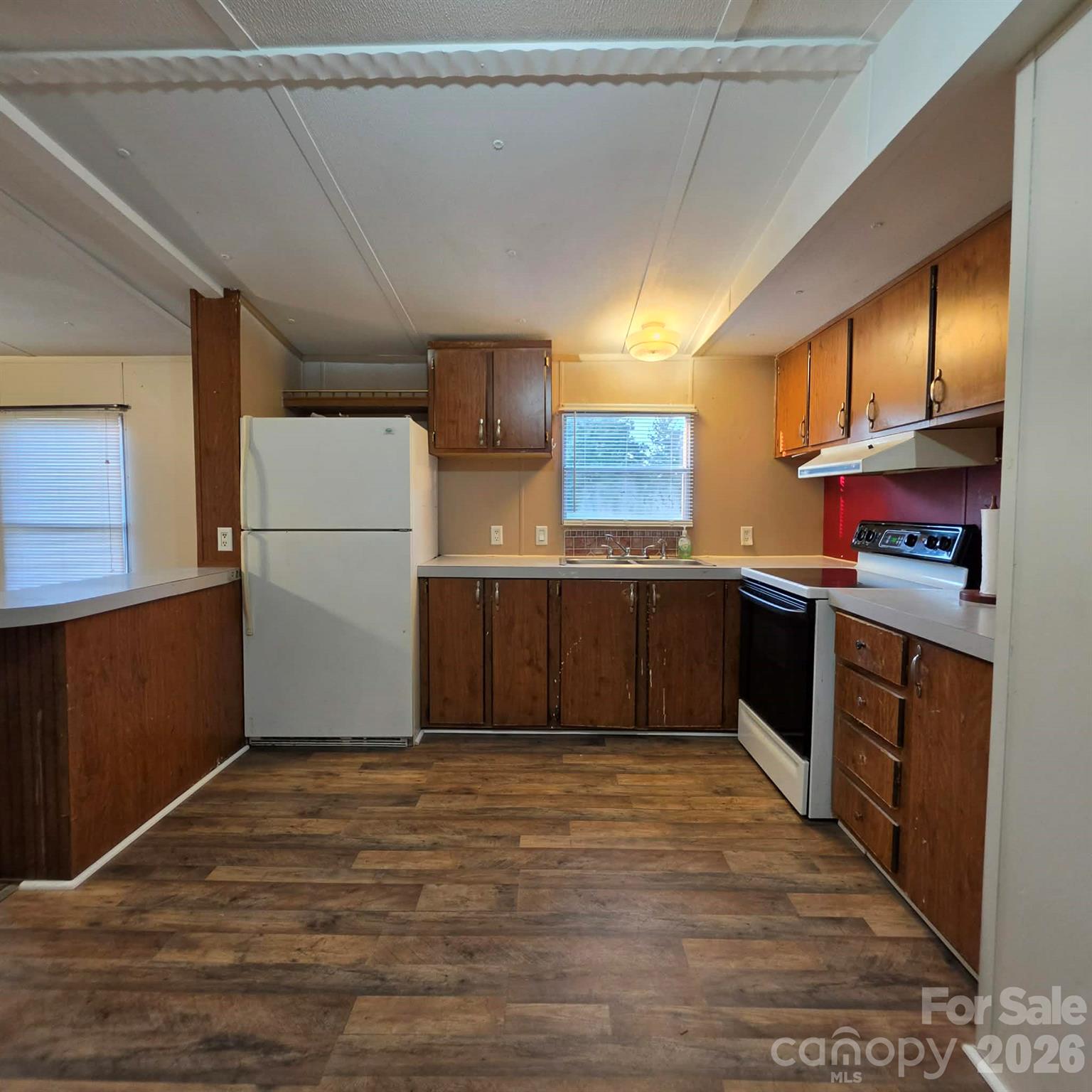 902 Barry Oak Road Property Photo 8