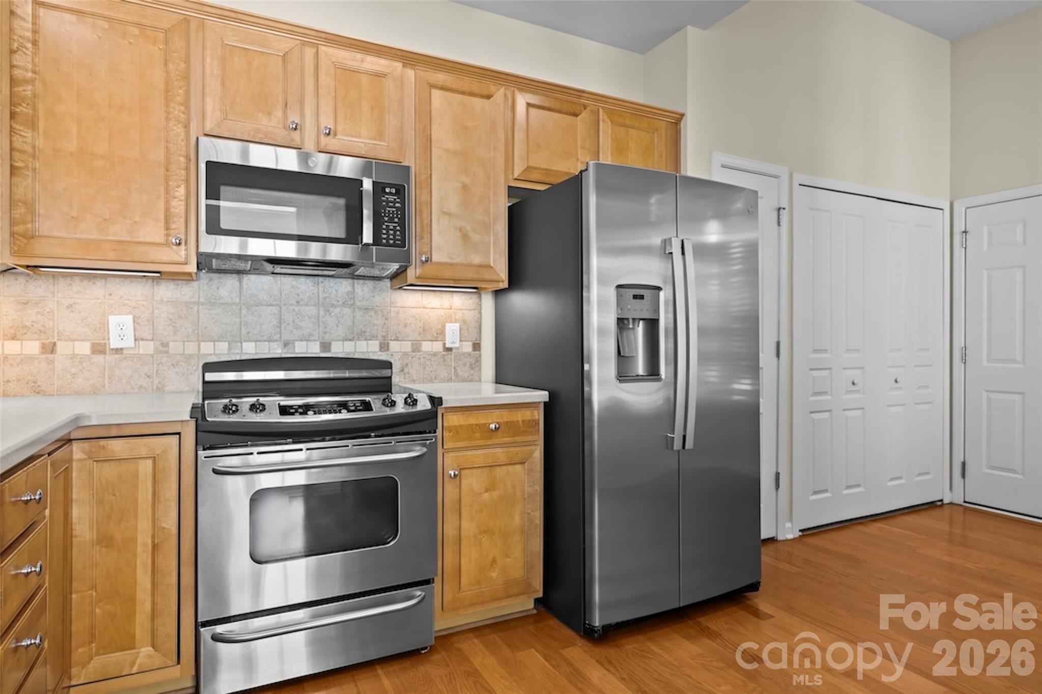 4122 Jessamine Way Property Photo 6