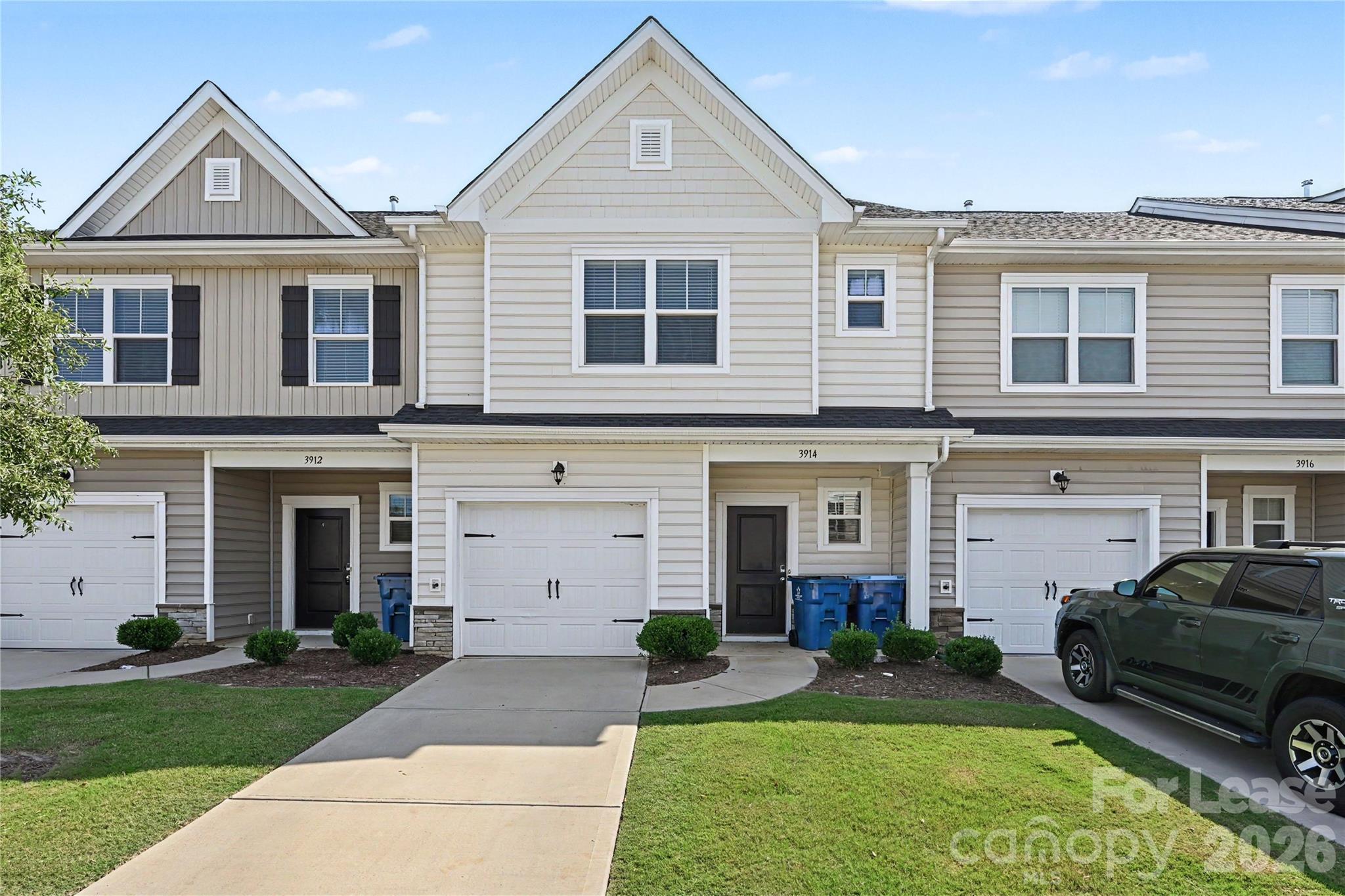 4420921 Property Photo 1