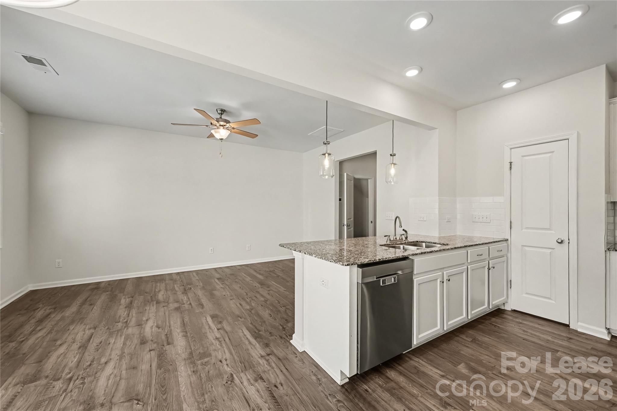 4420921 Property Photo 11