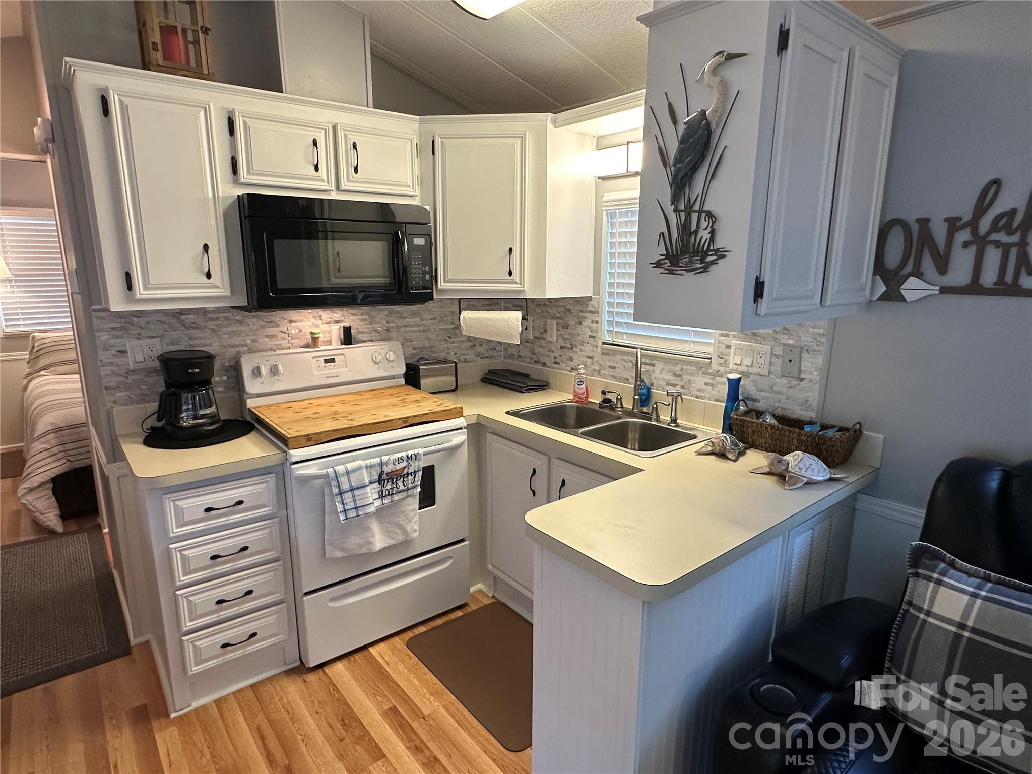 104 Dove Lane Property Photo 11