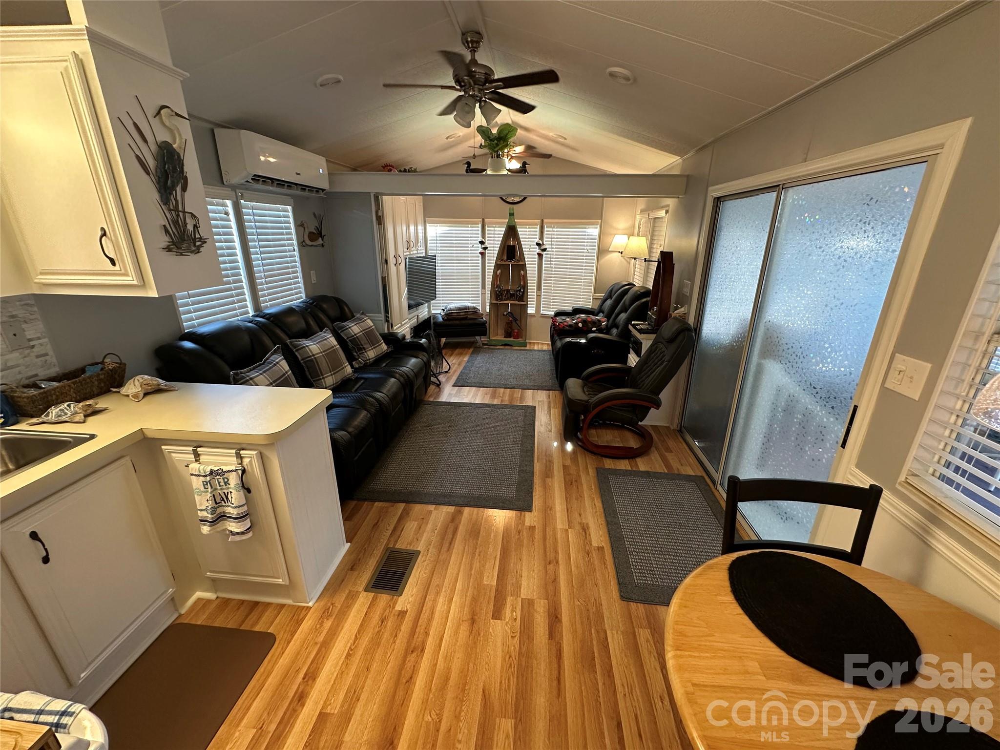 104 Dove Lane Property Photo 16