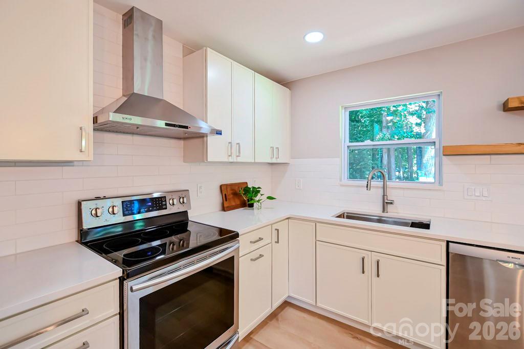 1440 Mcilroy Road Property Photo 4