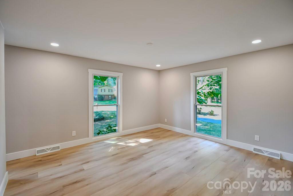 1440 Mcilroy Road Property Photo 9