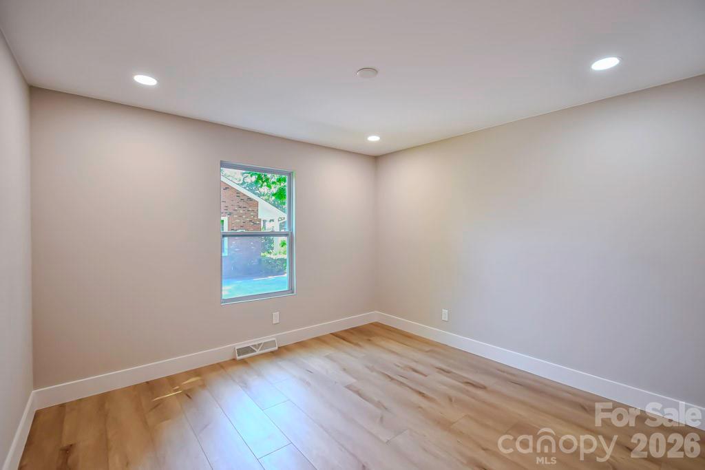 1440 Mcilroy Road Property Photo 12