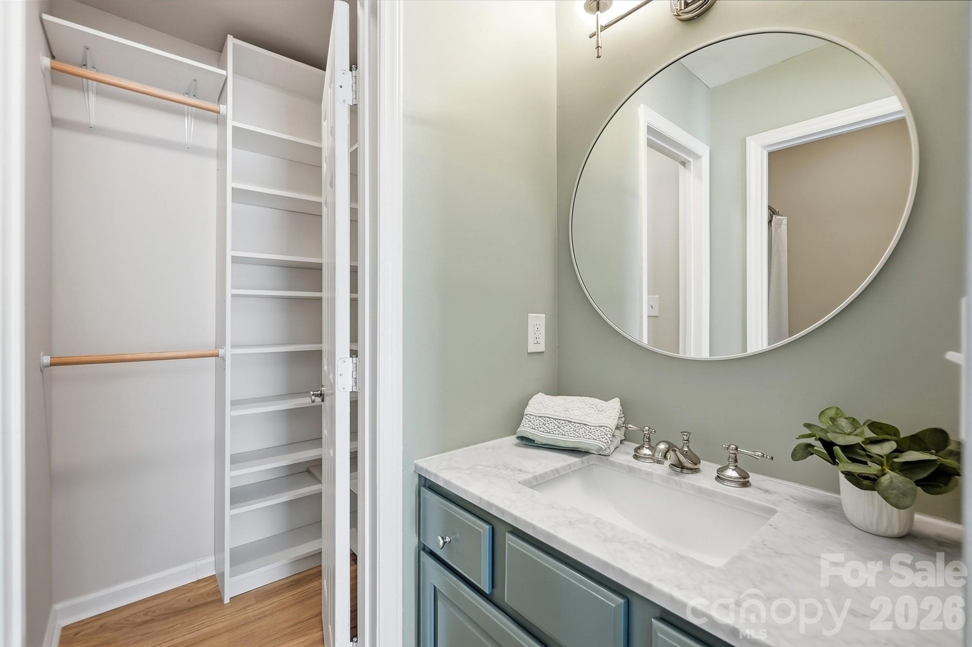 301 Queens Road 207 Property Photo 23
