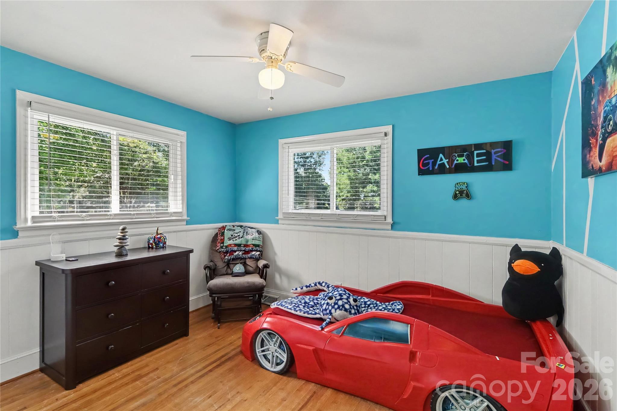 9909 Sunway Drive Property Photo 14
