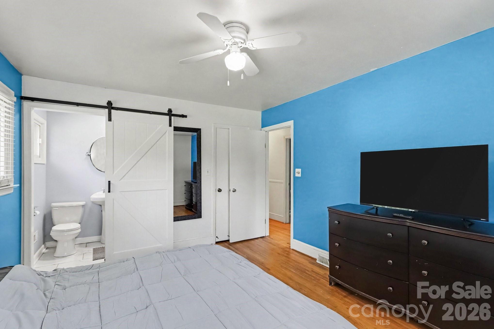 9909 Sunway Drive Property Photo 22