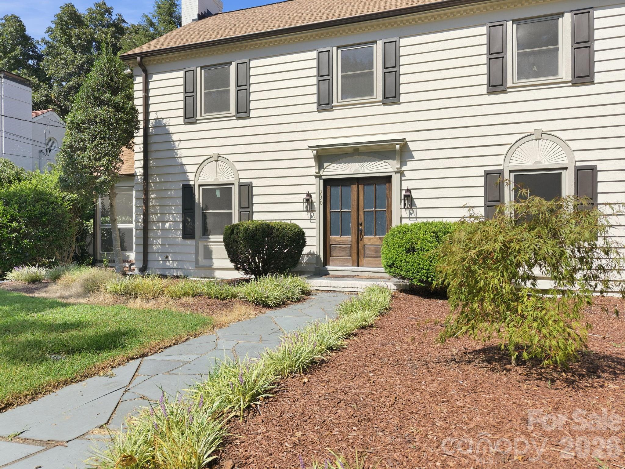 230 Confederate Avenue Property Photo 6