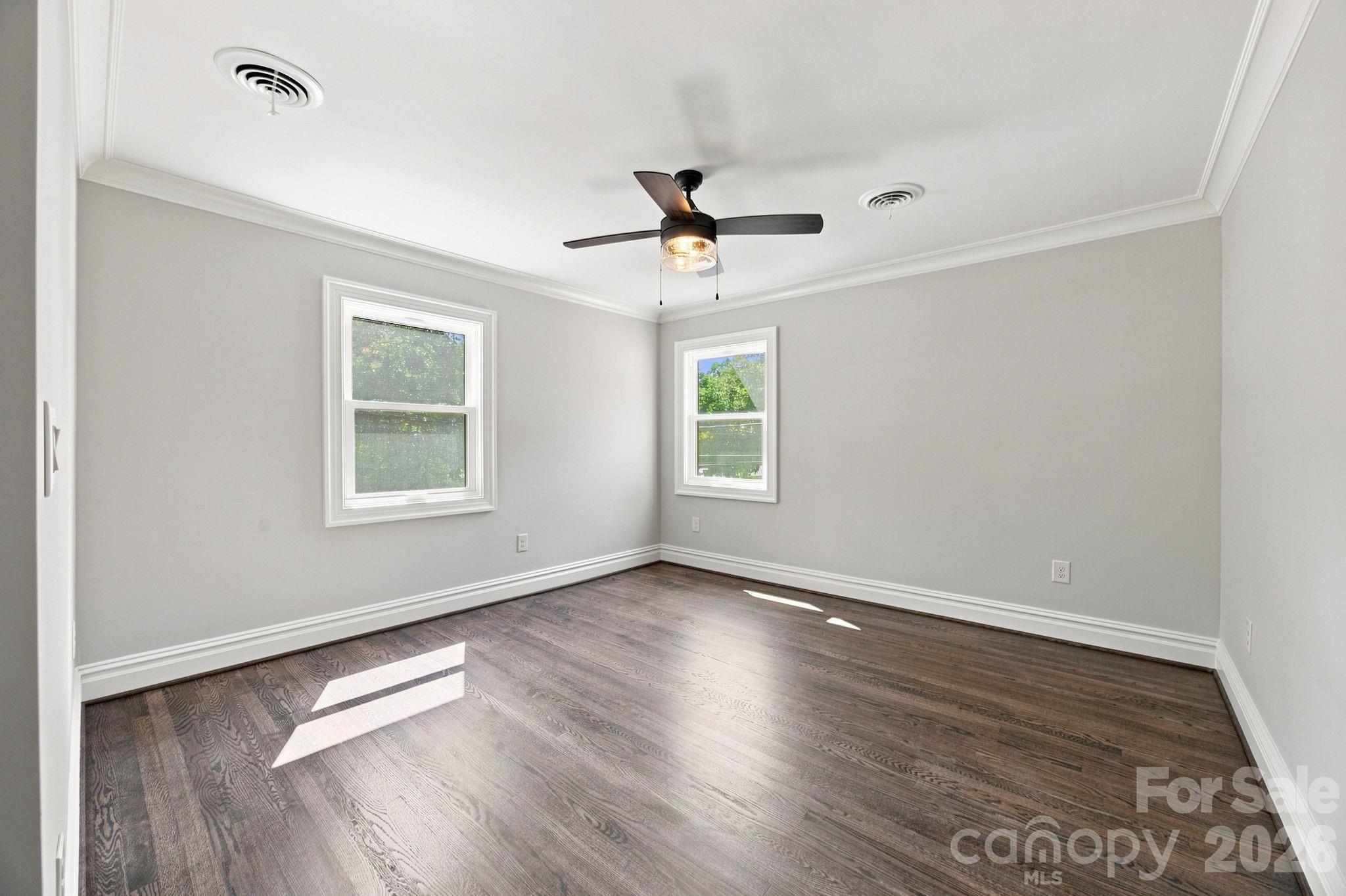 230 Confederate Avenue Property Photo 32