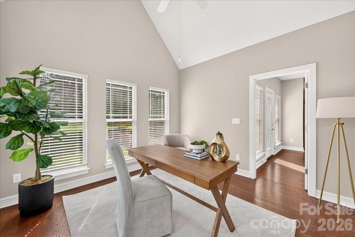 9026 Crusaders Court Property Photo 24