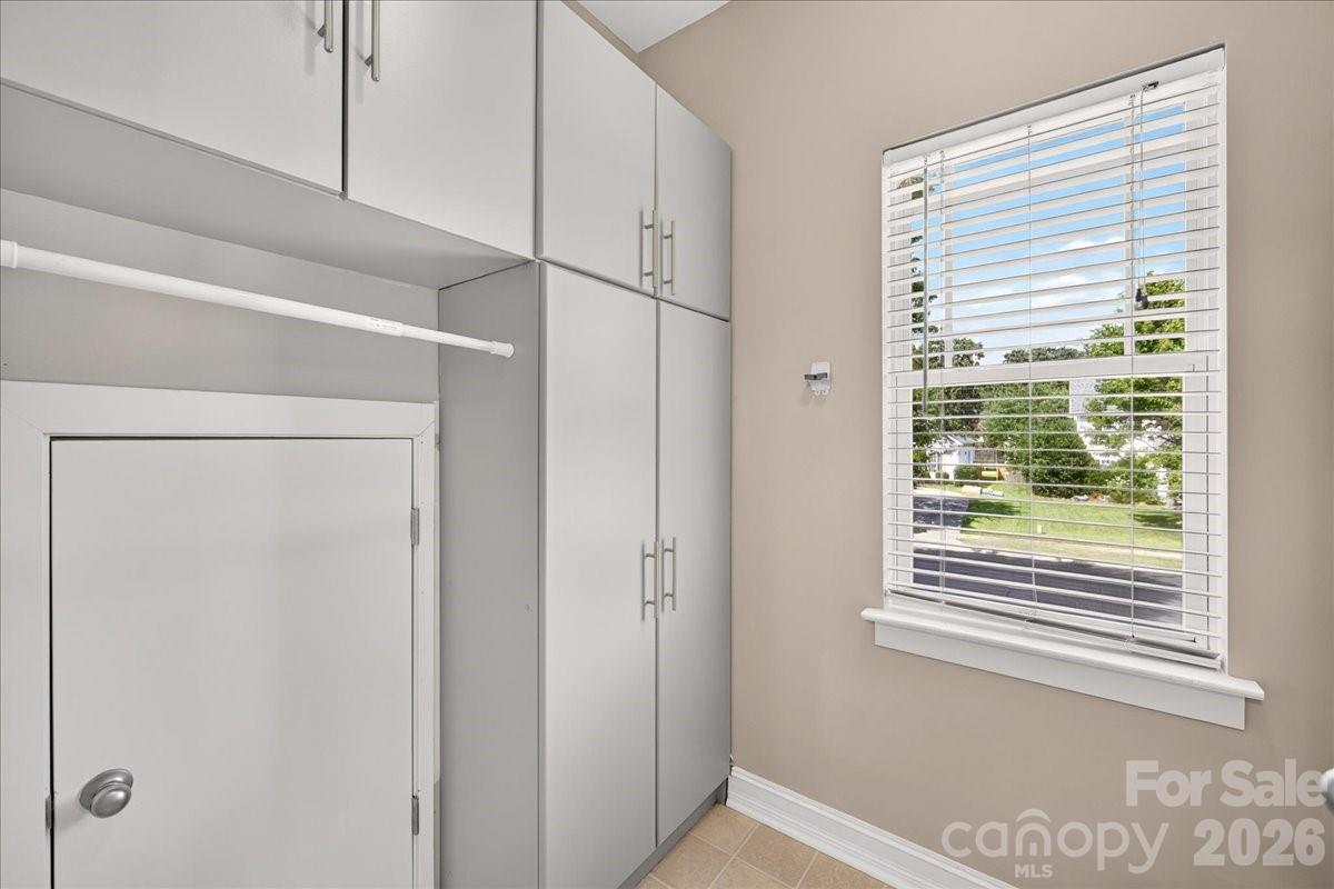 9026 Crusaders Court Property Photo 25