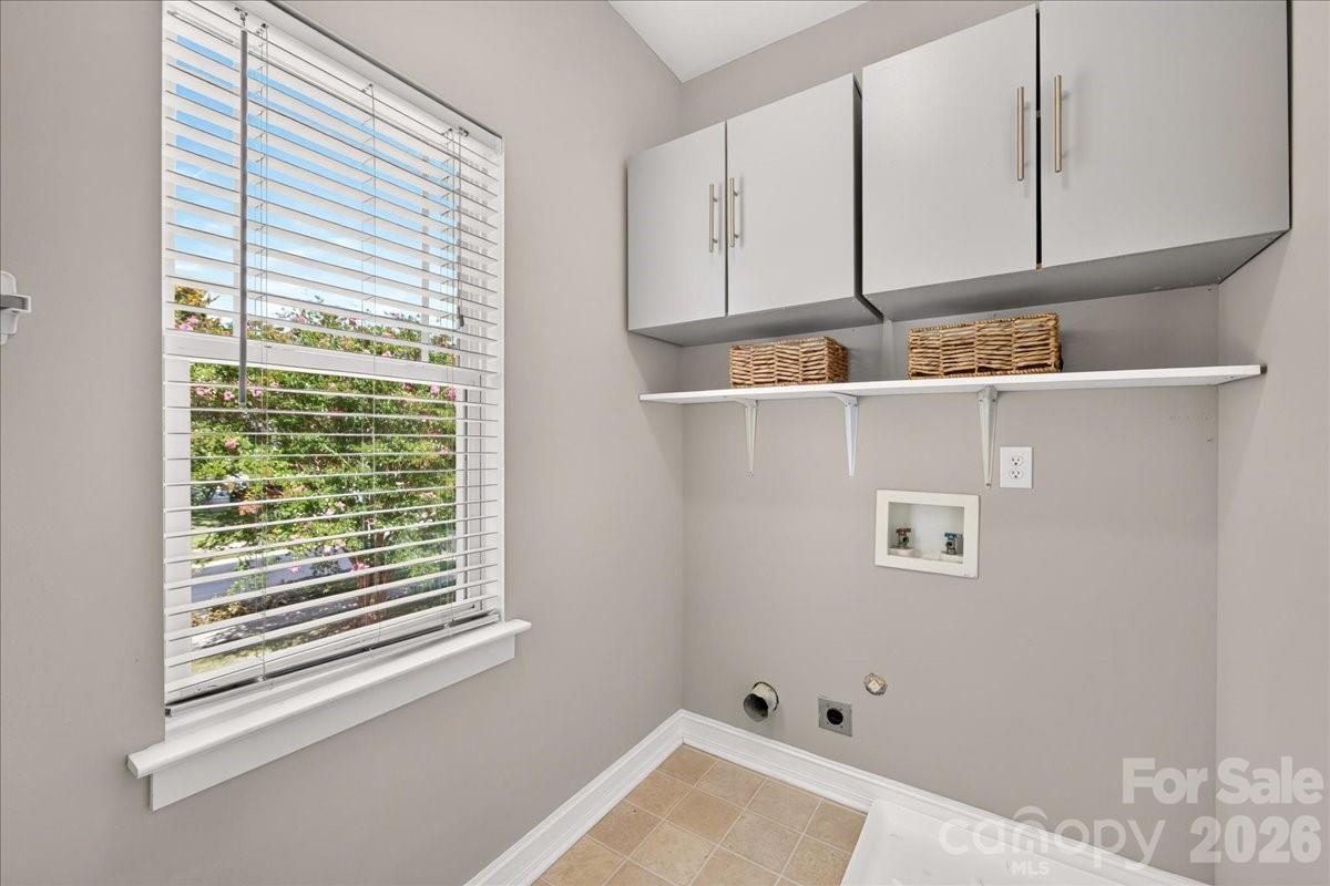 9026 Crusaders Court Property Photo 26