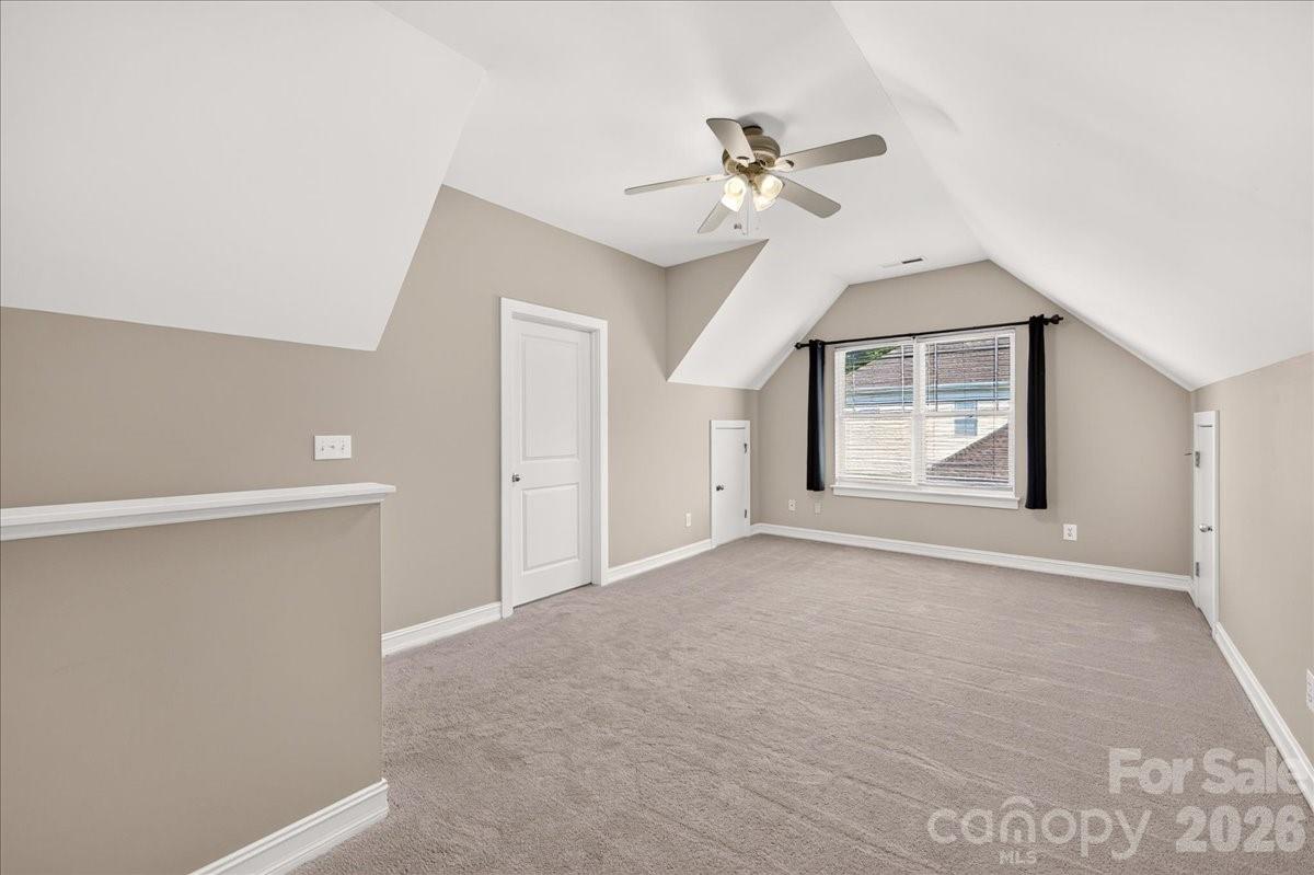 9026 Crusaders Court Property Photo 28