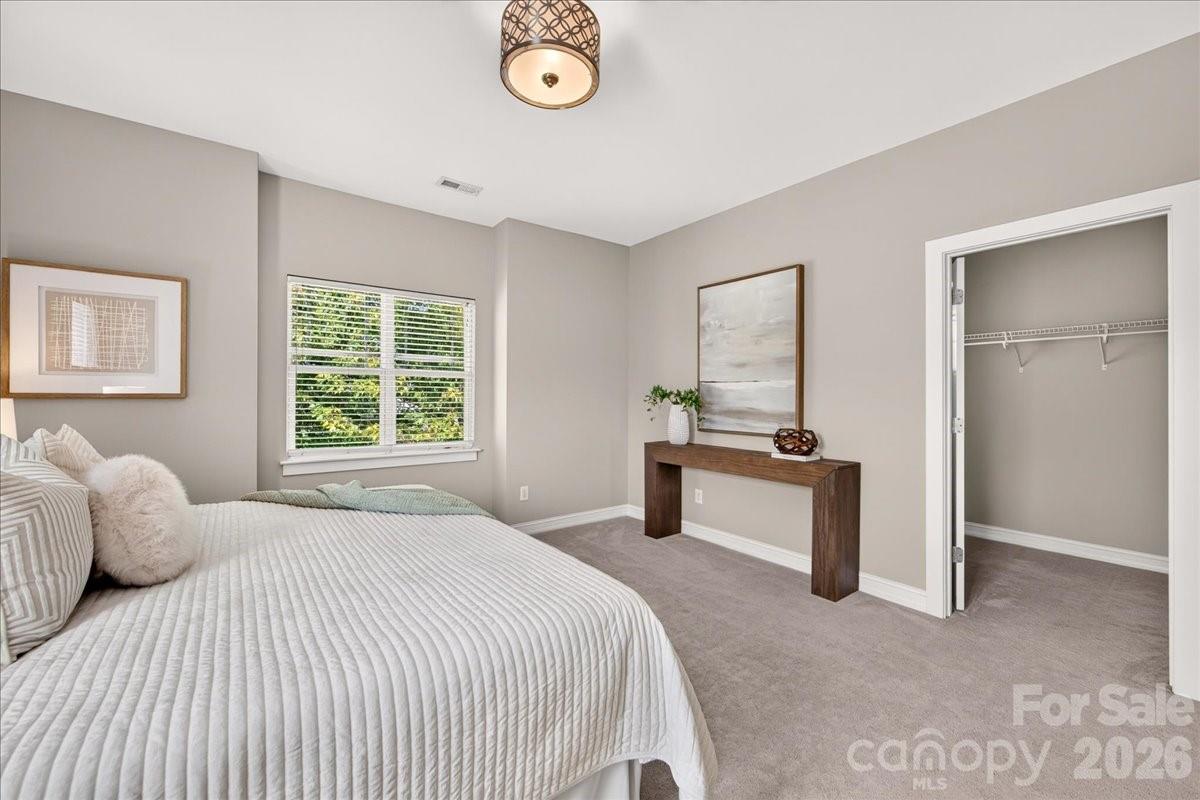 9026 Crusaders Court Property Photo 31