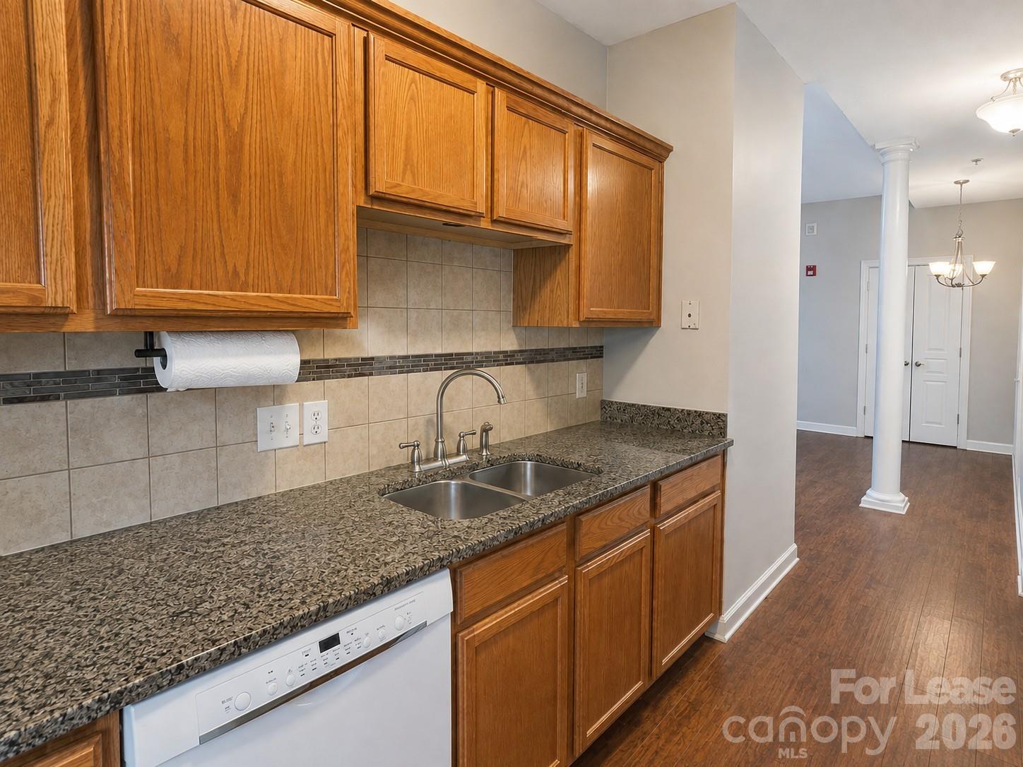 18710 Oakhurst Boulevard 3a Property Photo 3
