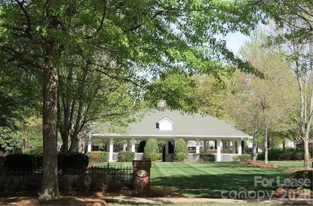 18710 Oakhurst Boulevard 3a Property Photo 27