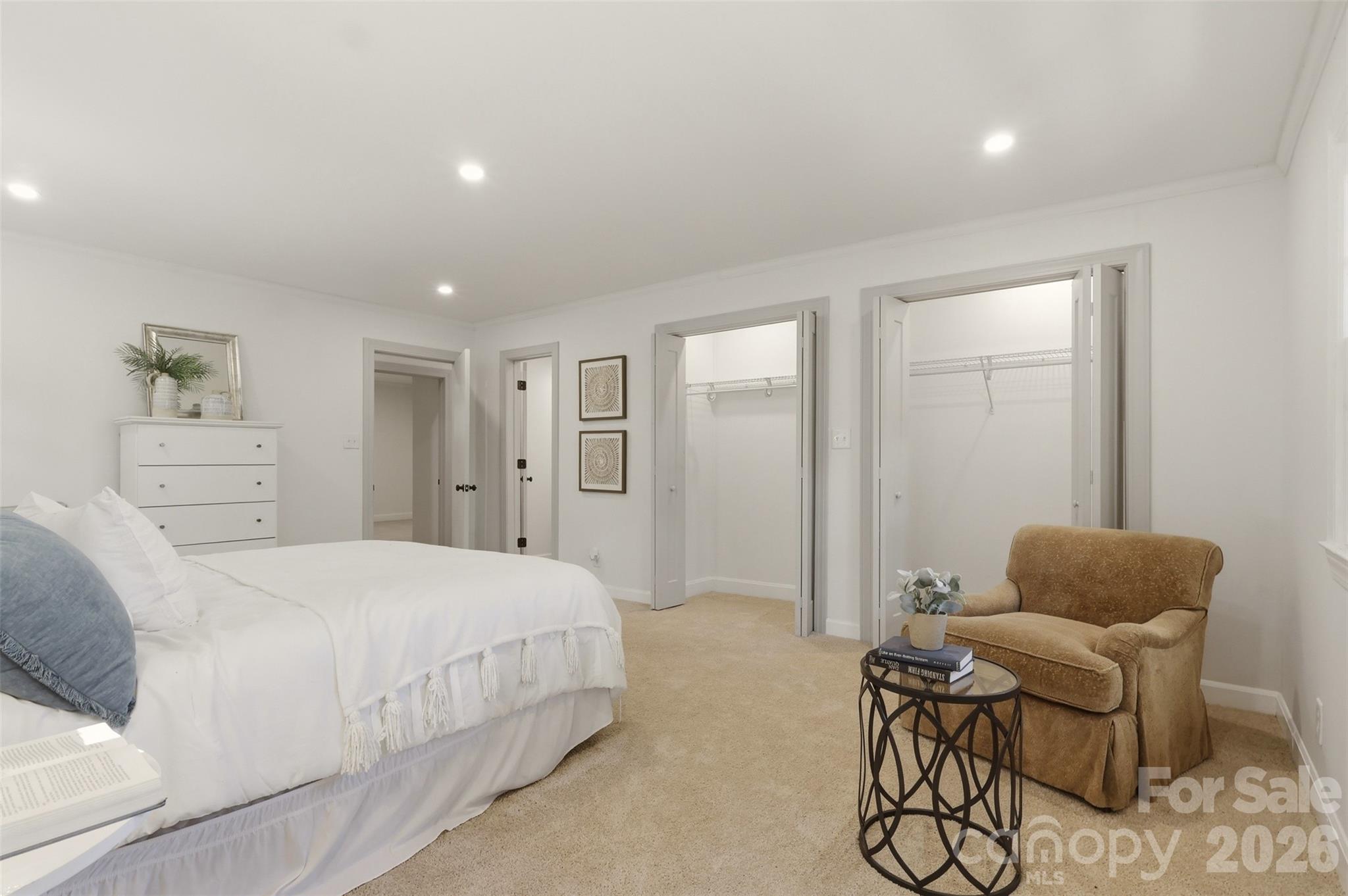 334 Country Lane Property Photo 14