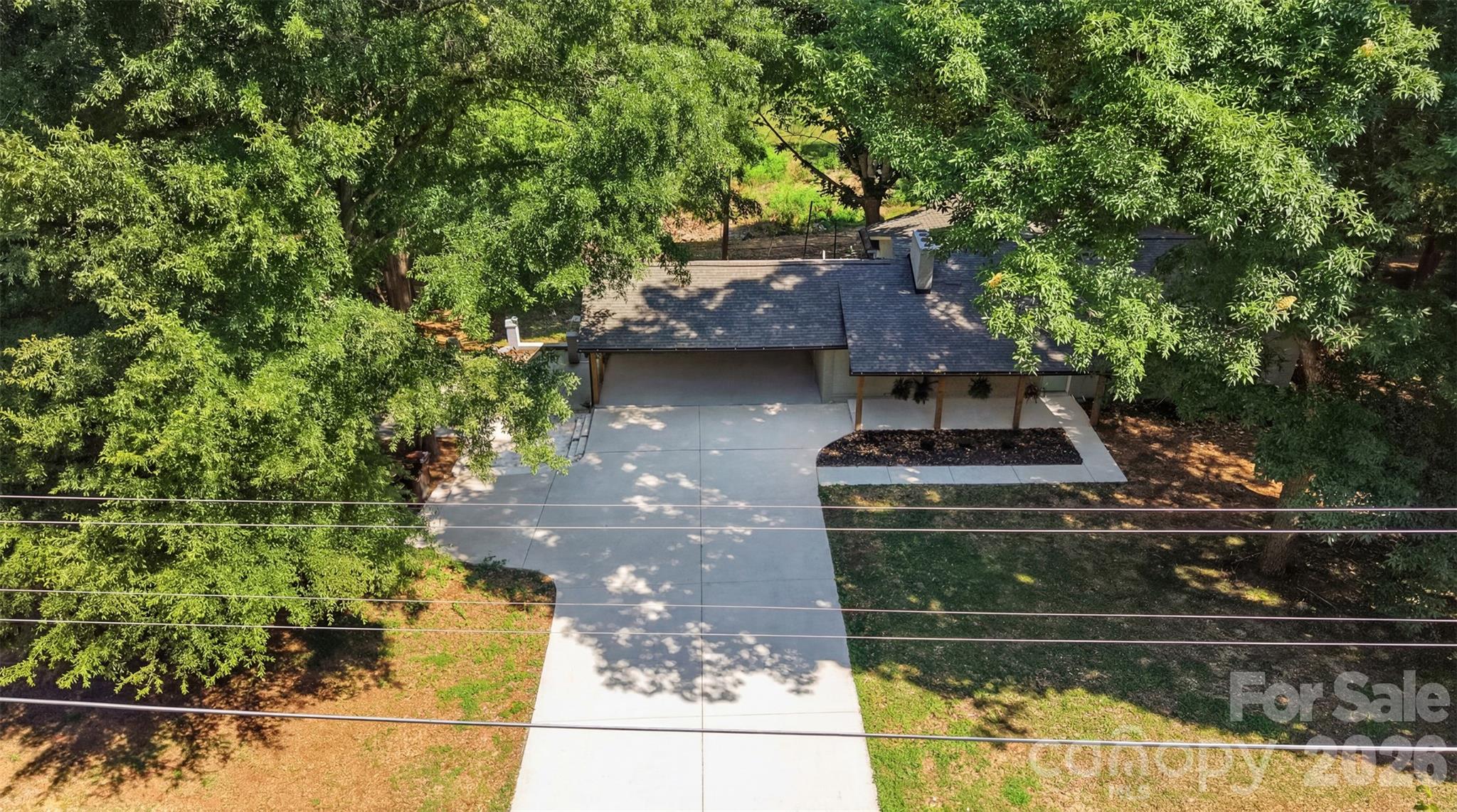 334 Country Lane Property Photo 16