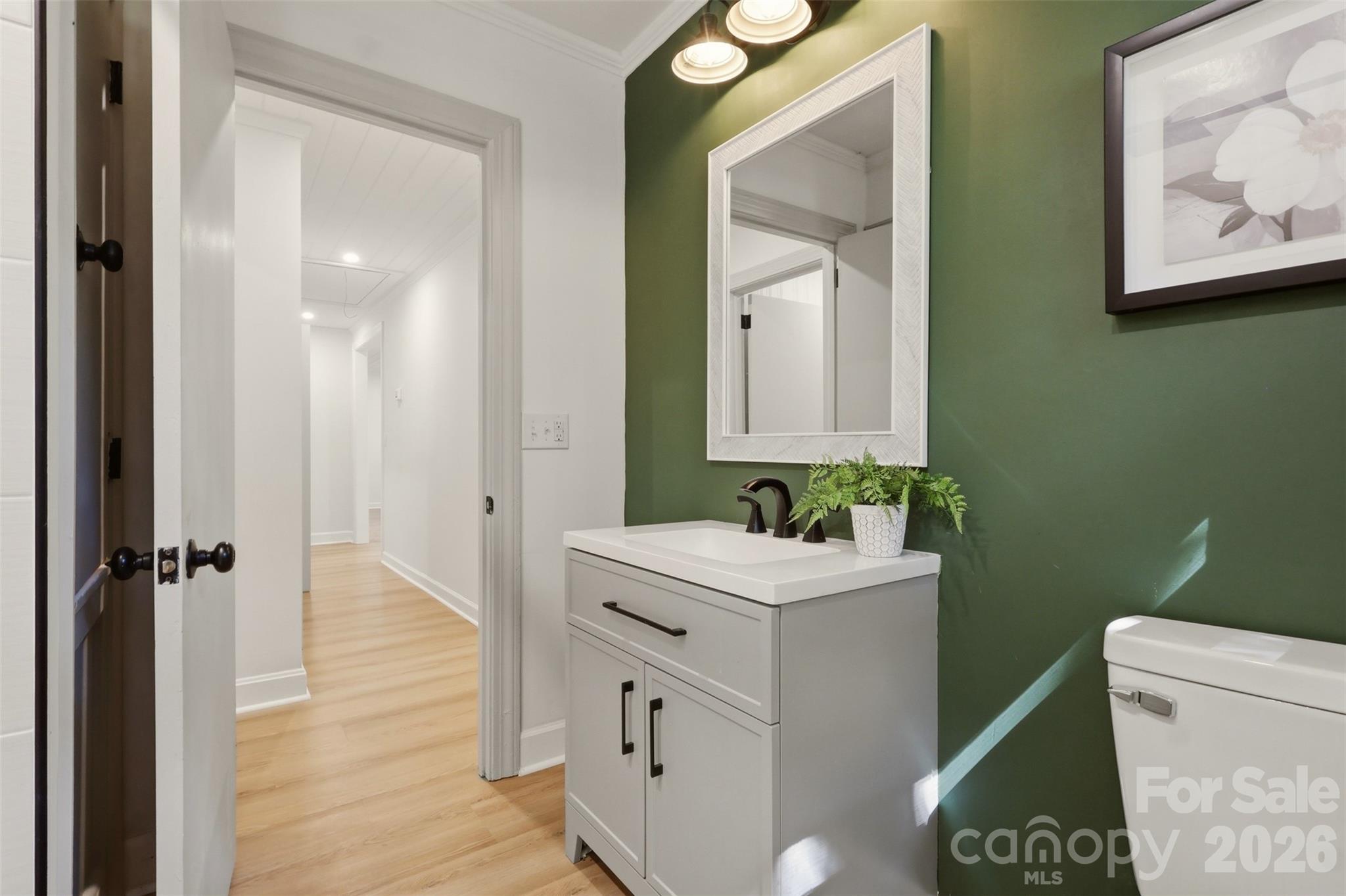 334 Country Lane Property Photo 18