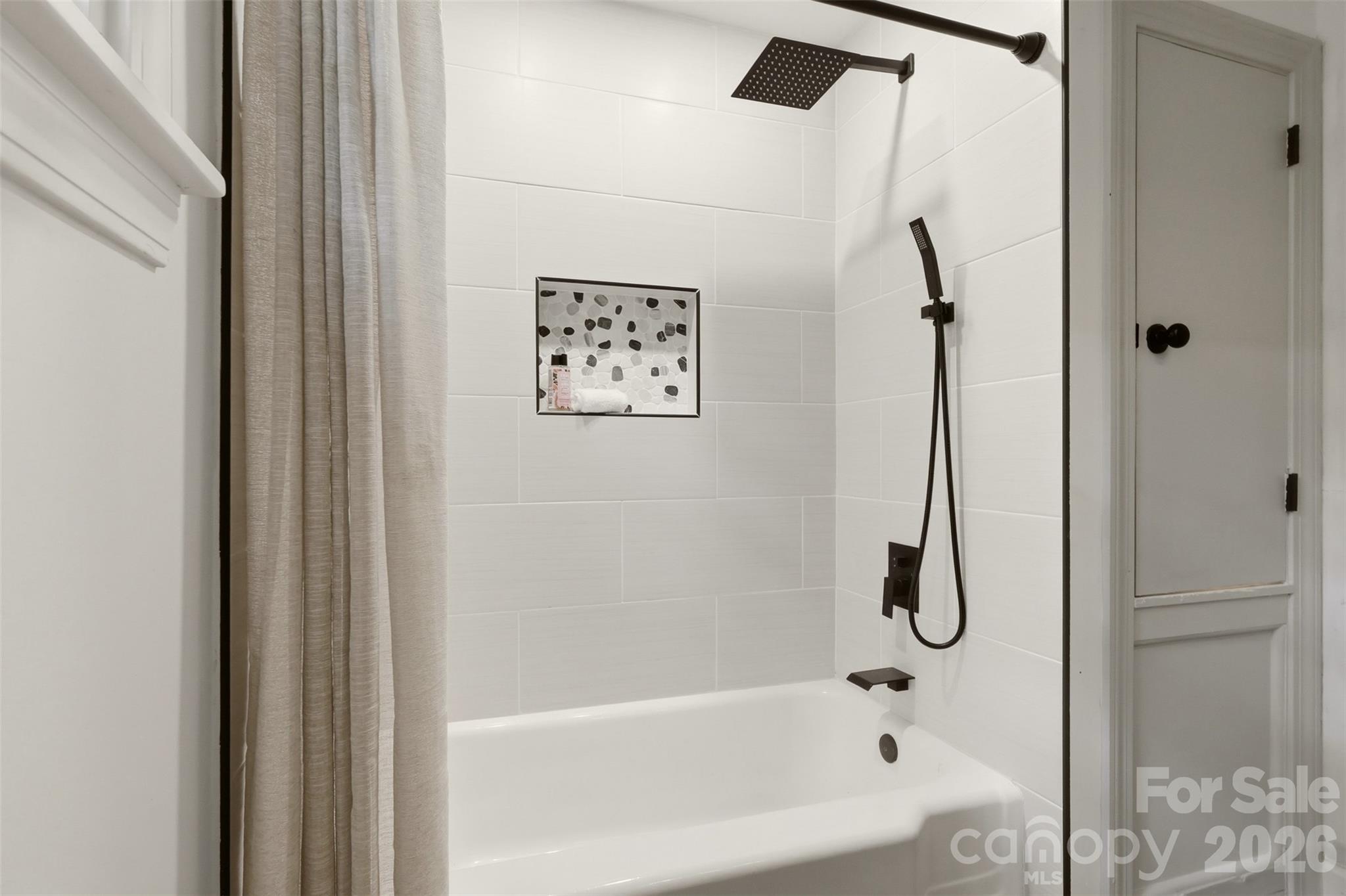 334 Country Lane Property Photo 30