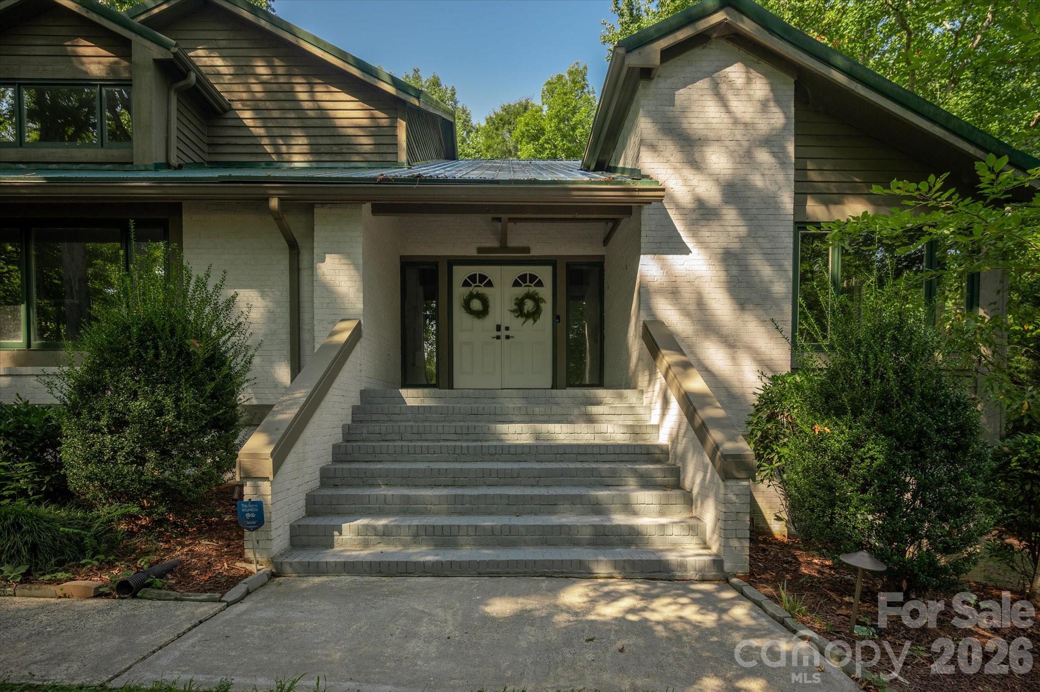 4418 Horseshoe Bend Property Photo 3