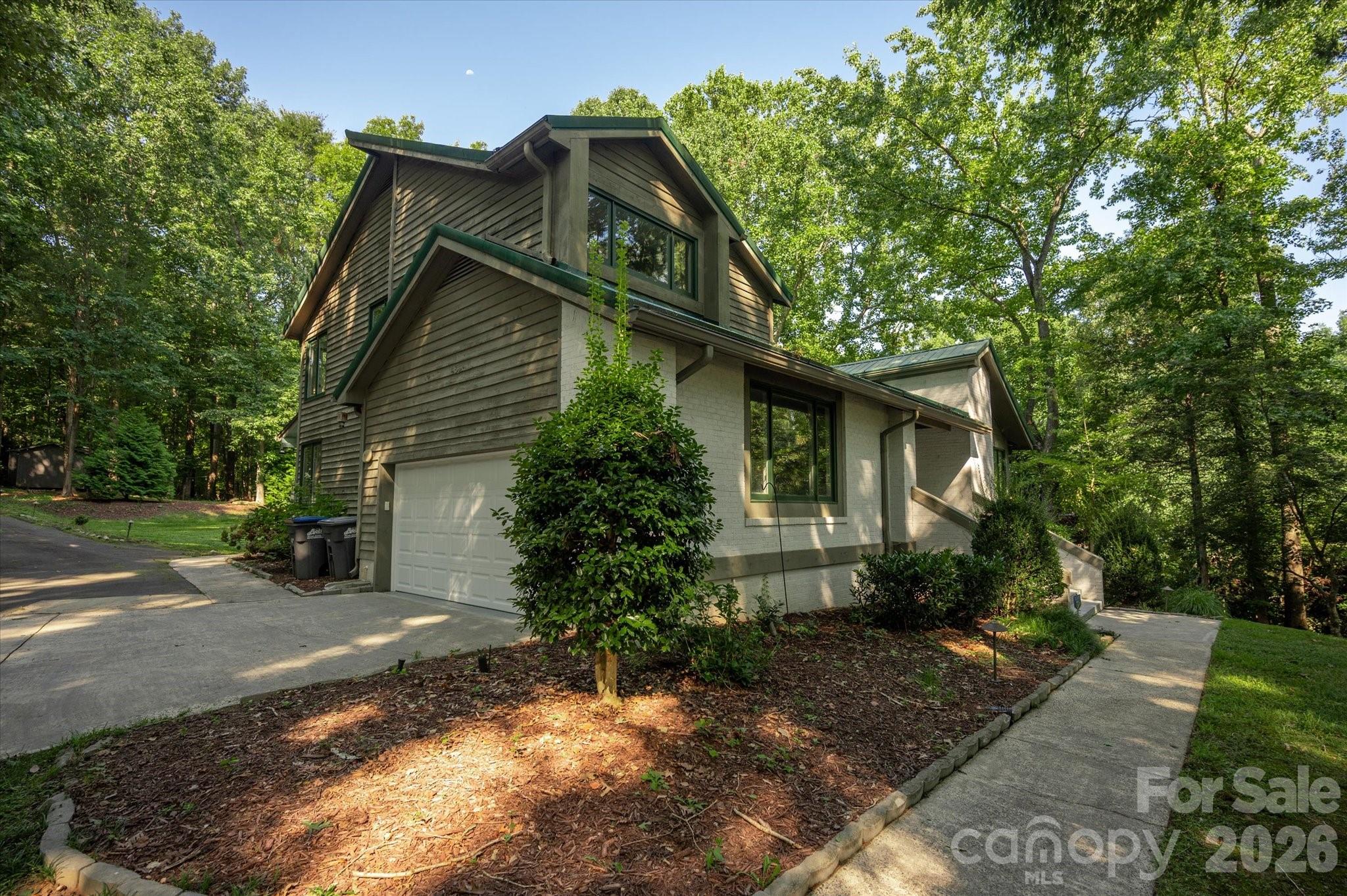 4418 Horseshoe Bend Property Photo 4