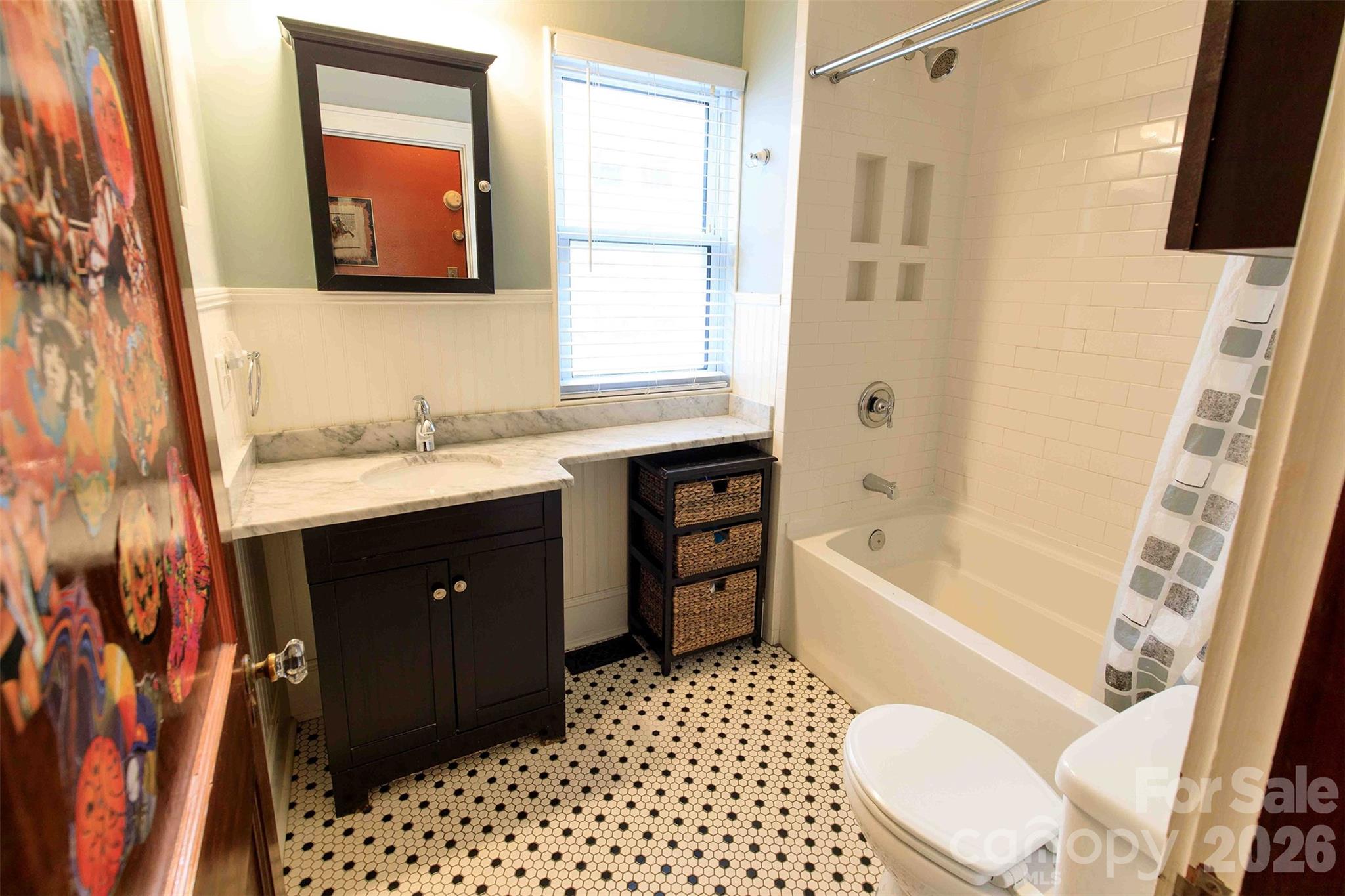 54 Belmont Avenue 12 Property Photo 16