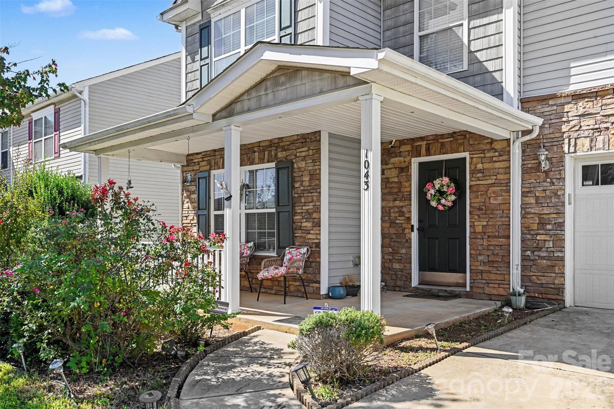 1043 Bent Branch Street Property Photo 4