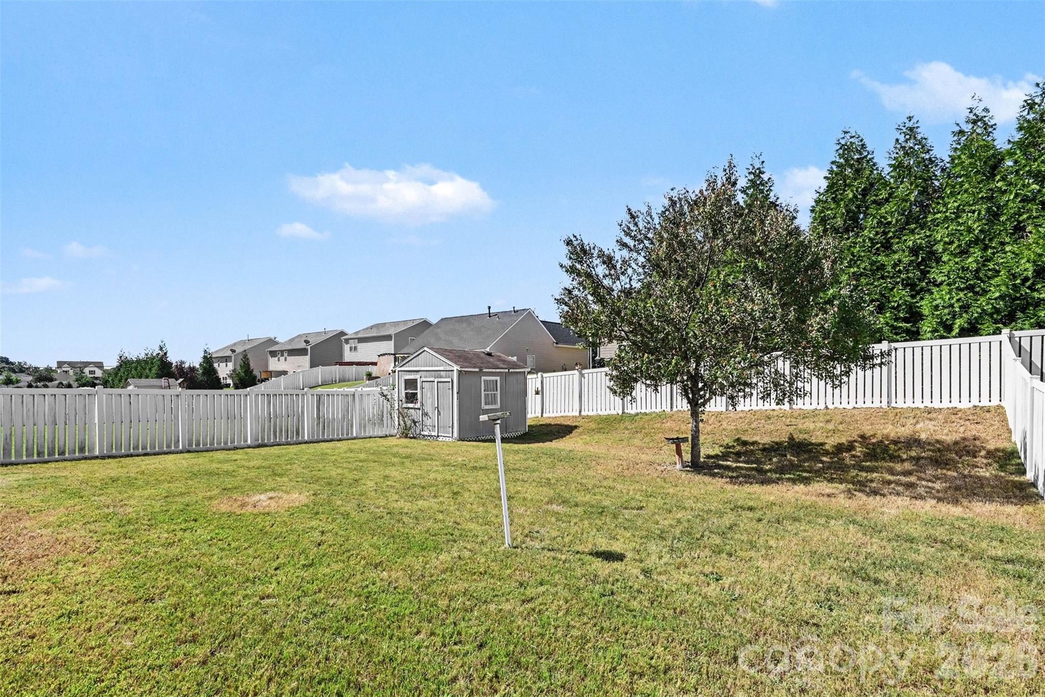 1043 Bent Branch Street Property Photo 27