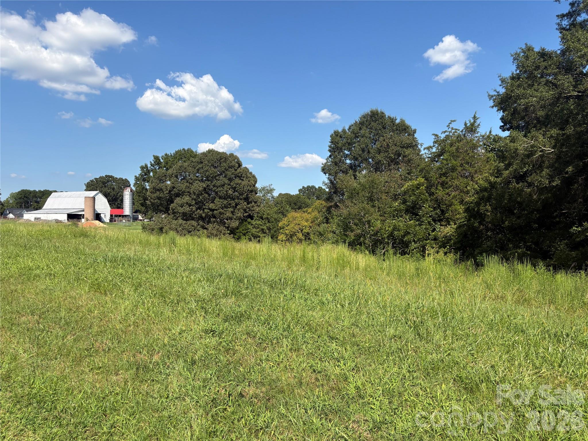 000 Airpark Drive Property Photo 1