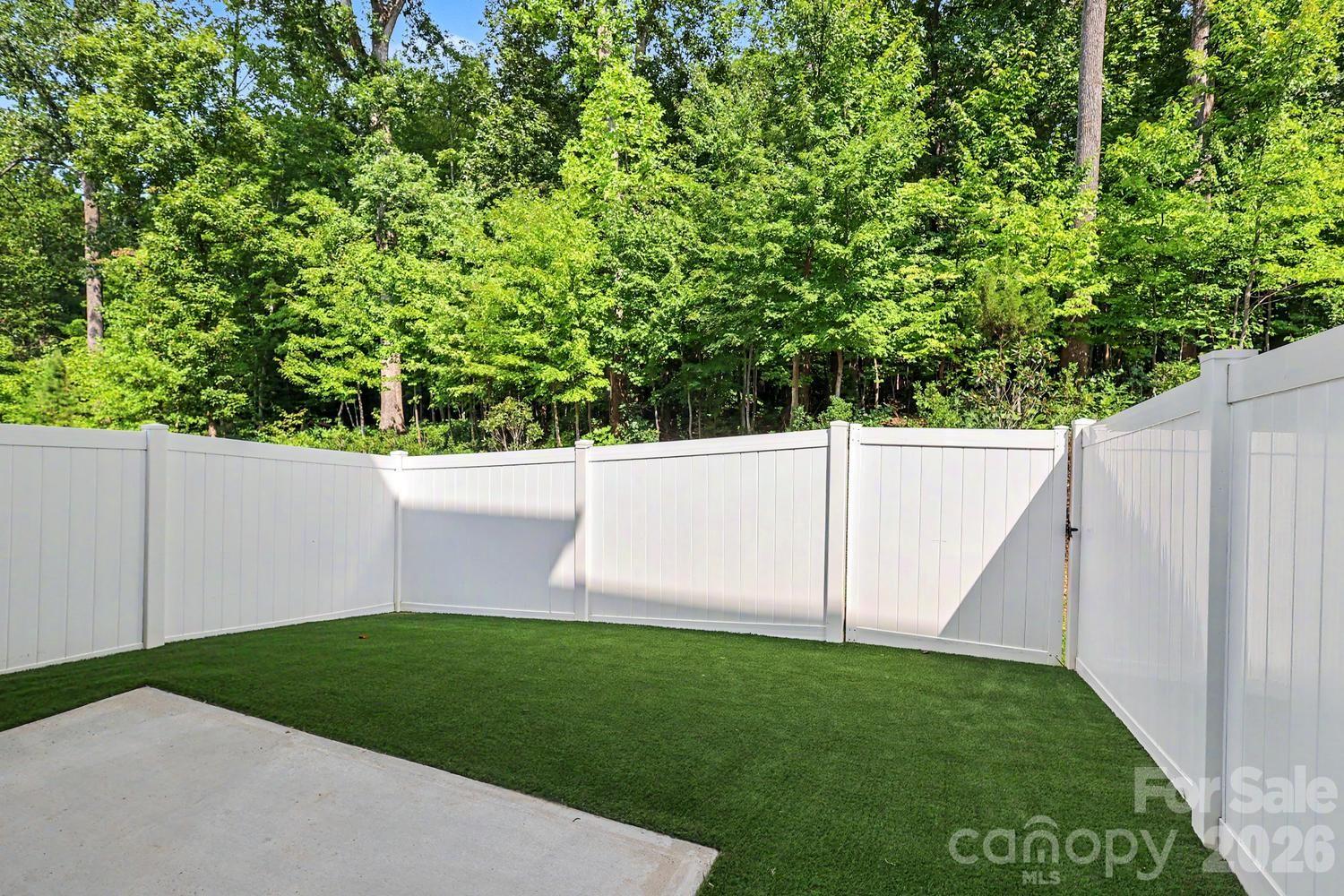 10307 Glenmere Creek Circle Property Photo 23