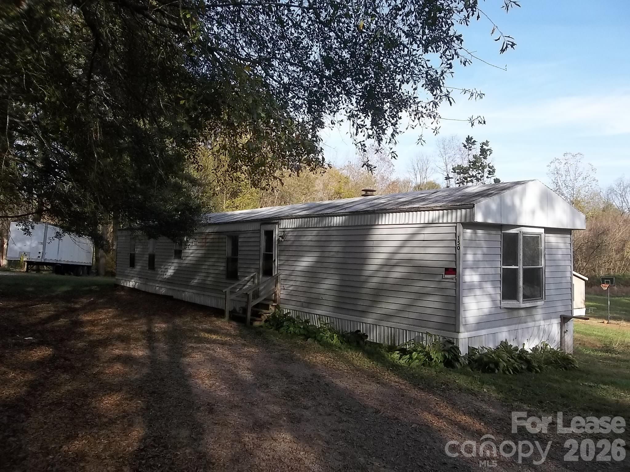 150 Thornwood Lane Property Photo 1