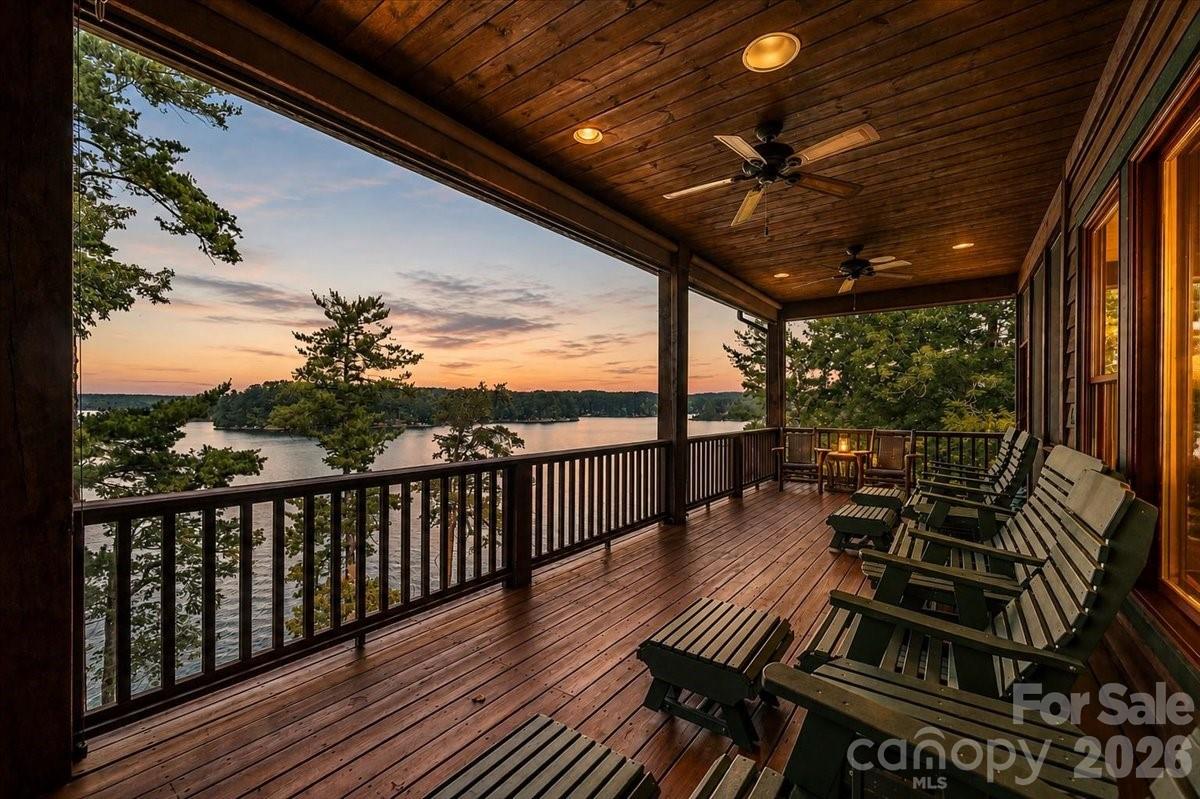 5140 Beech Bluff Drive