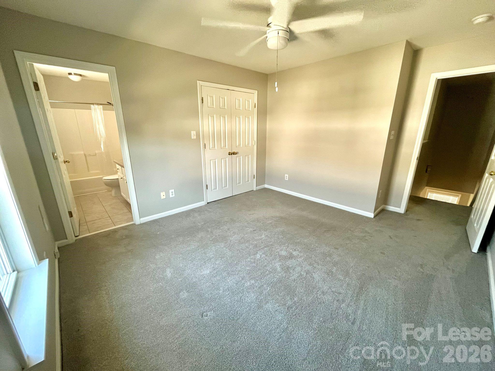16854 Bridgeton Drive Property Photo 6
