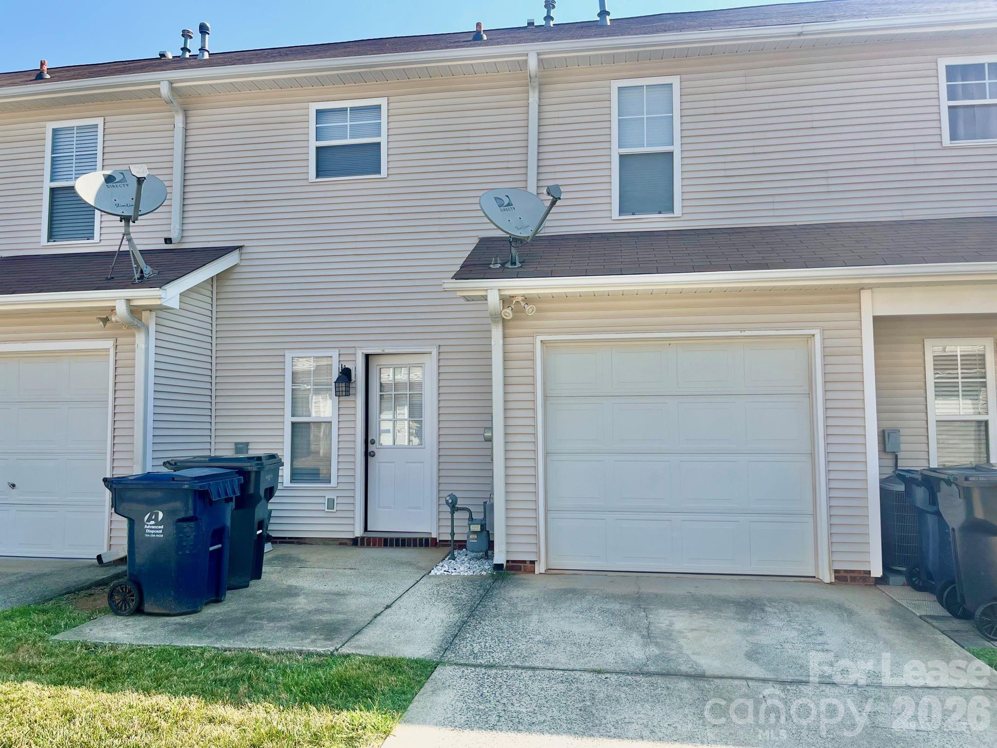 16854 Bridgeton Drive Property Photo 11