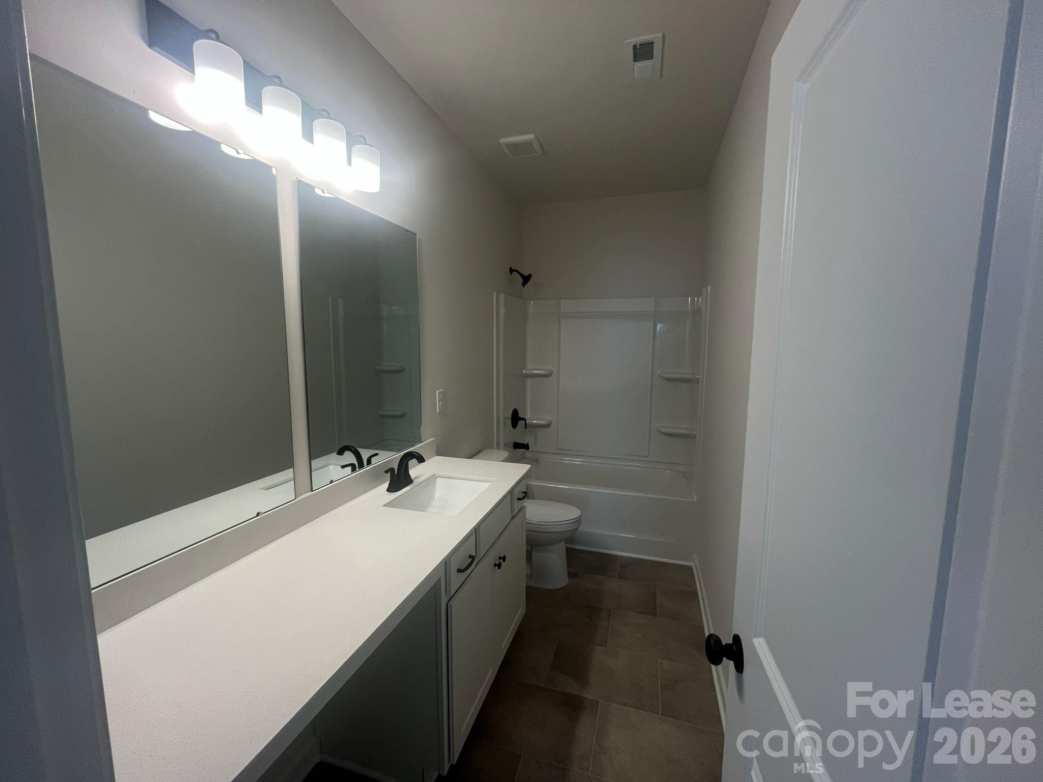 1100 Langston Lane Property Photo 10