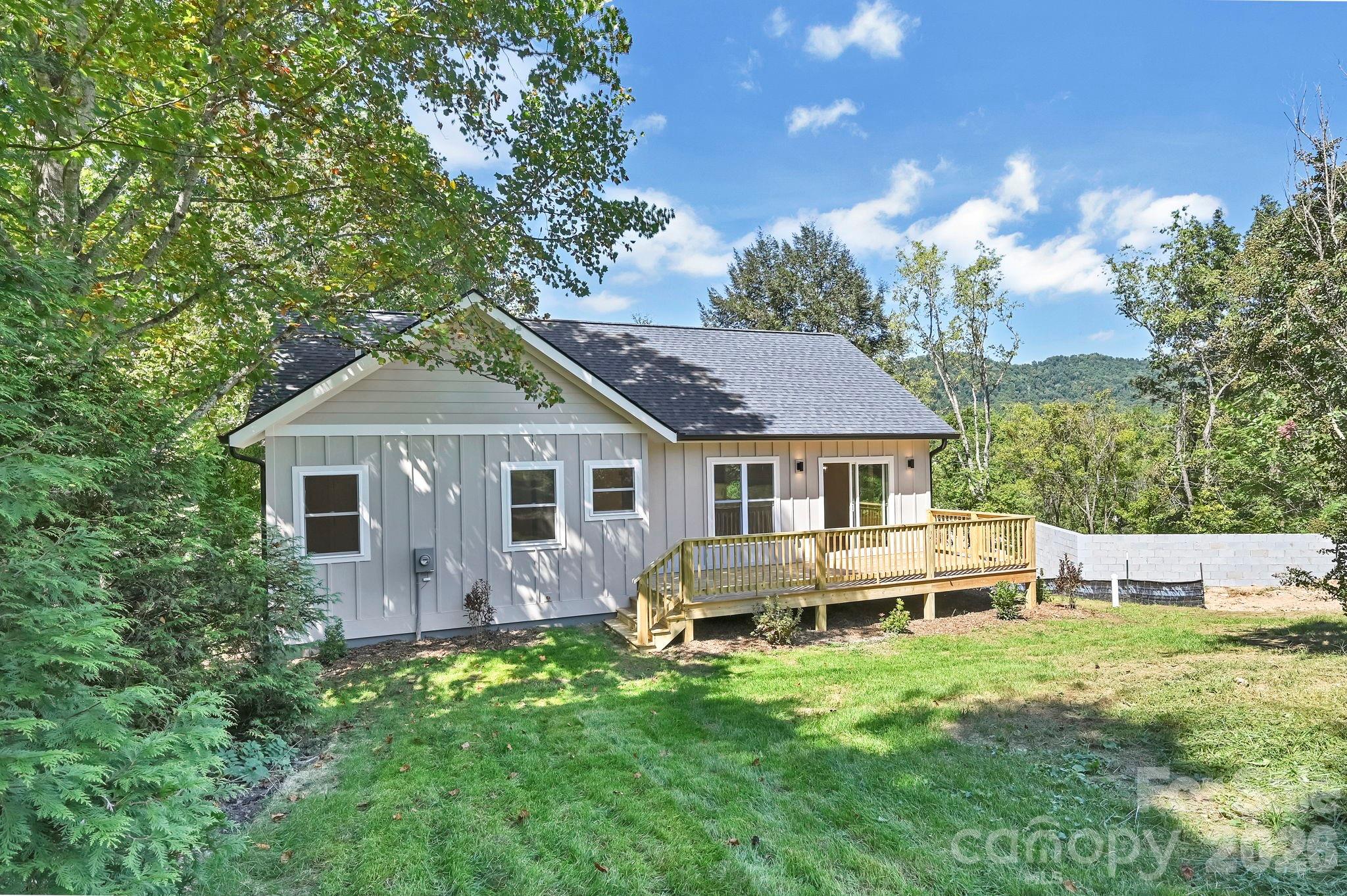 34 Mountain View Road Property Photo 3