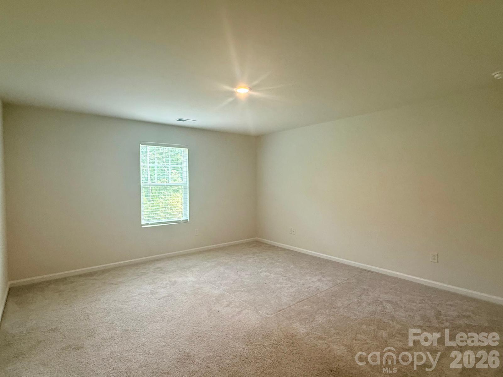 2834 Oldfield Drive Property Photo 10