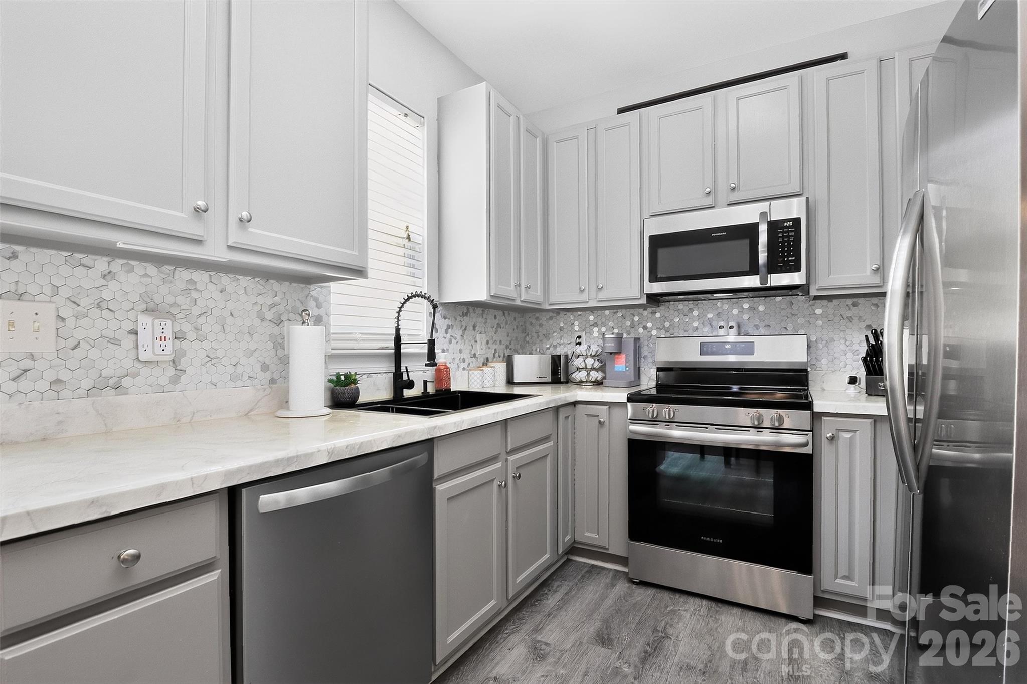 2315 Bonterra Boulevard Property Photo 5